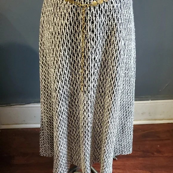 Andrew Marc Black and White Sleeveless Midi Dress - Picture 10 of 17